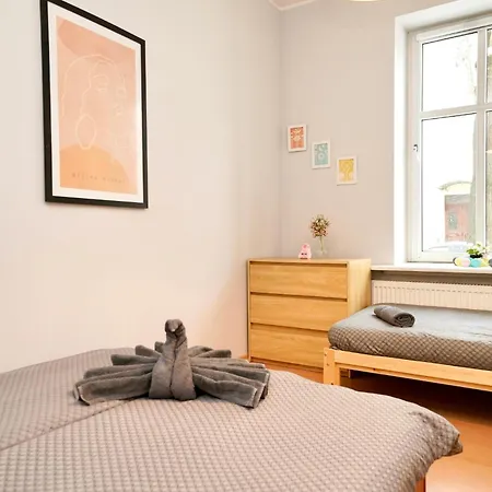 Mmrent Divine * Danzig